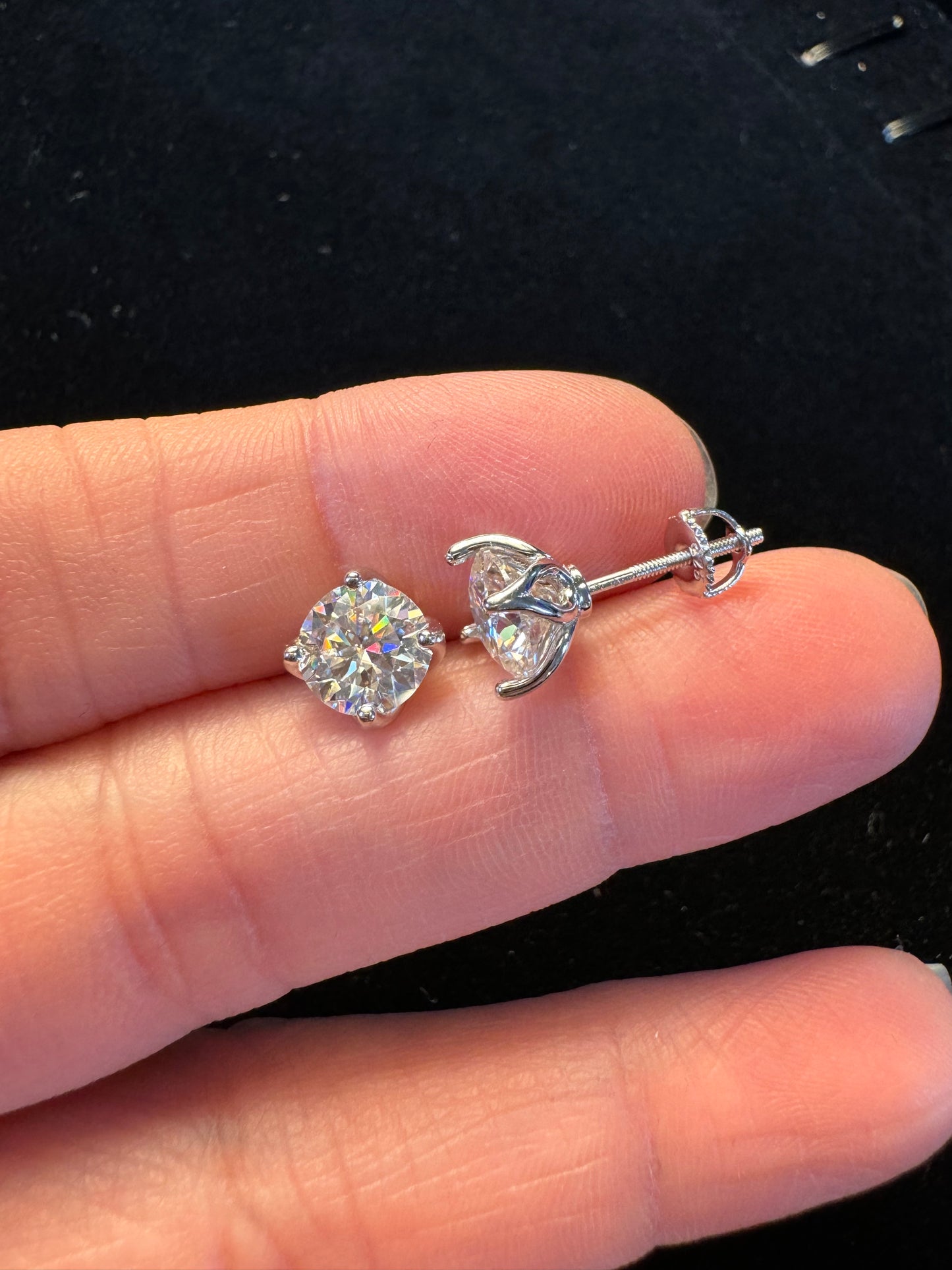 Moissanite Stud Earring